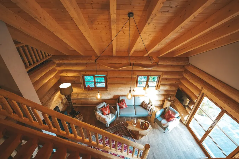 Country House Getaway with Hot Tub, Log Cabin Sauna, Garden - Image 1
