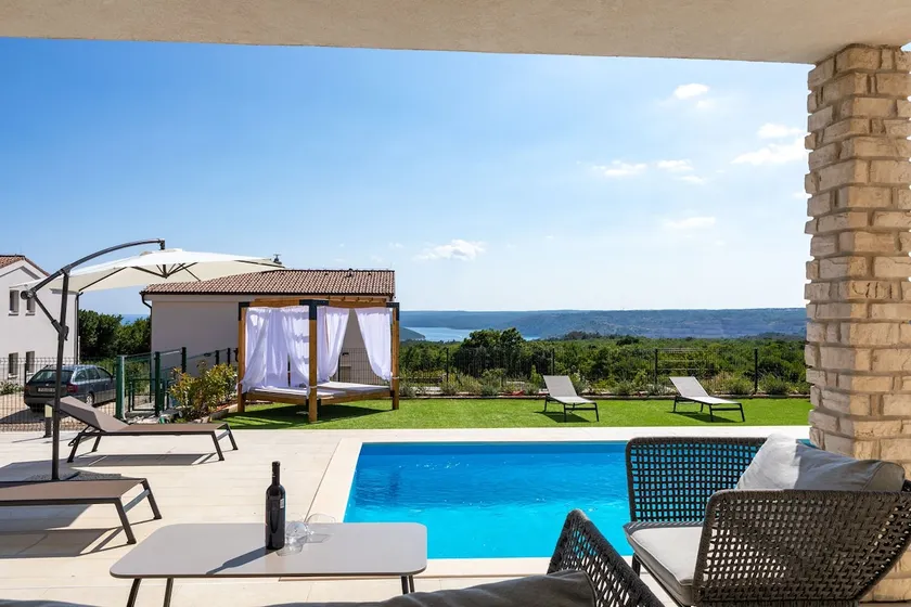 Villa Lumina - Image 1