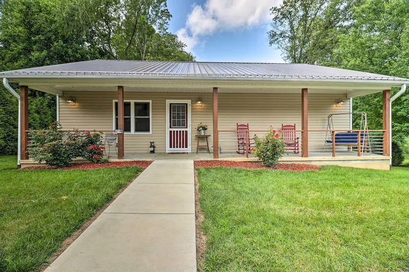 Updated Cottage at Lake Junaluska Golf Course! - Image 1