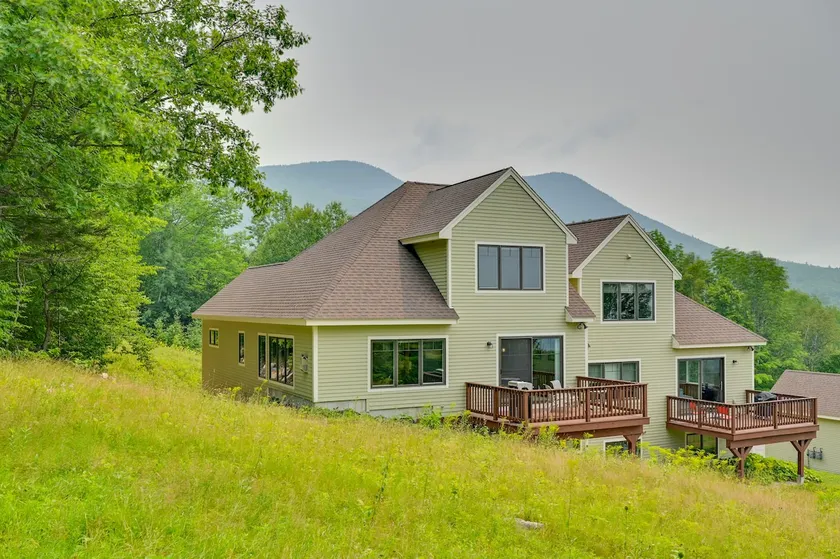 Ski In & Out! Black Mountain Resort Townhome - Image 1