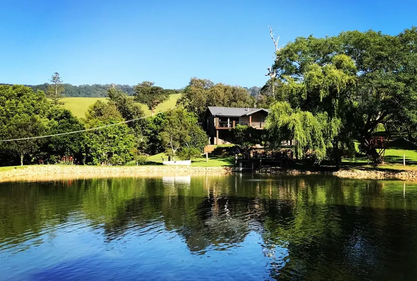 'The Berry Lake House' - Private Luxury Estate - Image 1