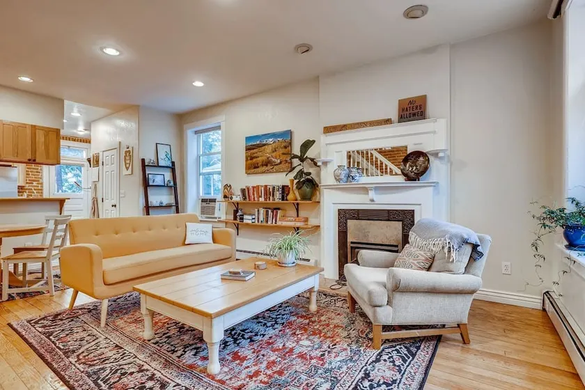 Central Denver Townhome Close To Historic Neighborhood - Image 1