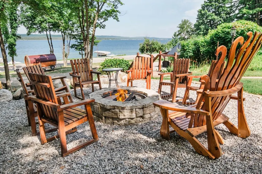 Lake House; Lakefront, Boat/Sauna Rental, Hot Tub! - Image 1
