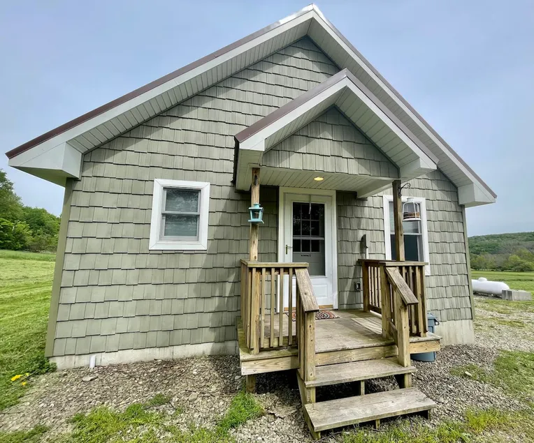 Countryside Retreat - Cabin 1 - Image 1