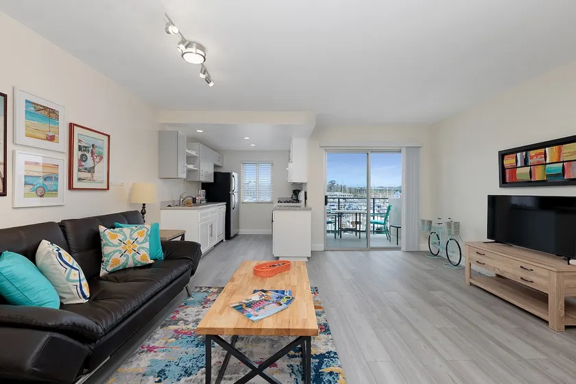 Marina Del Mar - Hafenblick 303B - Image 1