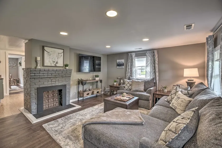 Damascus Cottage w/ Fire Pit - 1 Mi to Trails - Image 1