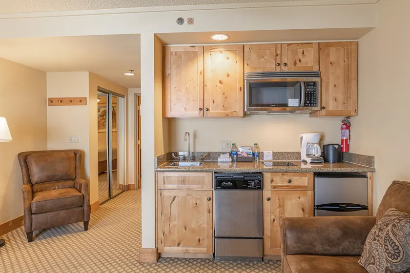 Grand Lodge Condo in the Heart of Mt Crested Butte - Image 1
