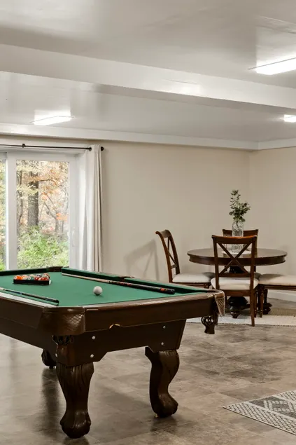 1 Mi. to Maple Grove Raceway, PoolTable & Backyard - Image 1