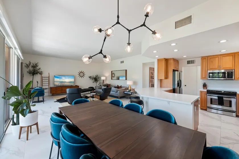 Tranquil & spacious, newly updated, great location - Image 1