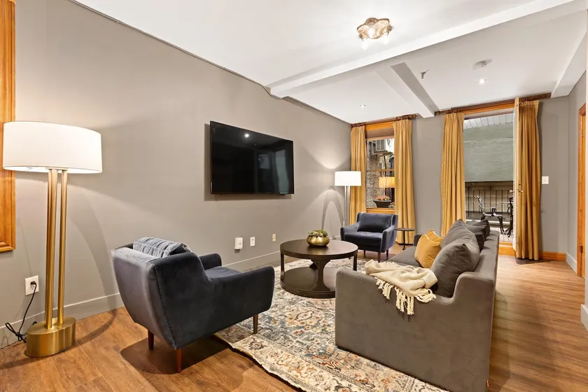 Luxury Family Suite with Patio - Image 1