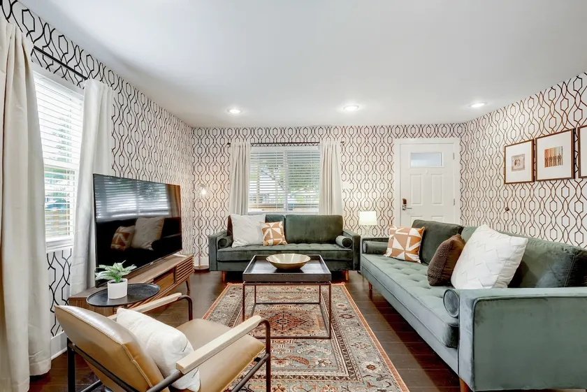 Stylish + Peaceful | Can't Miss Eastside Bungalow - Image 1