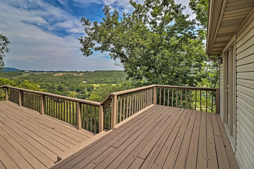 Secluded Flippin Home < 2 Mi to White River! - Image 1