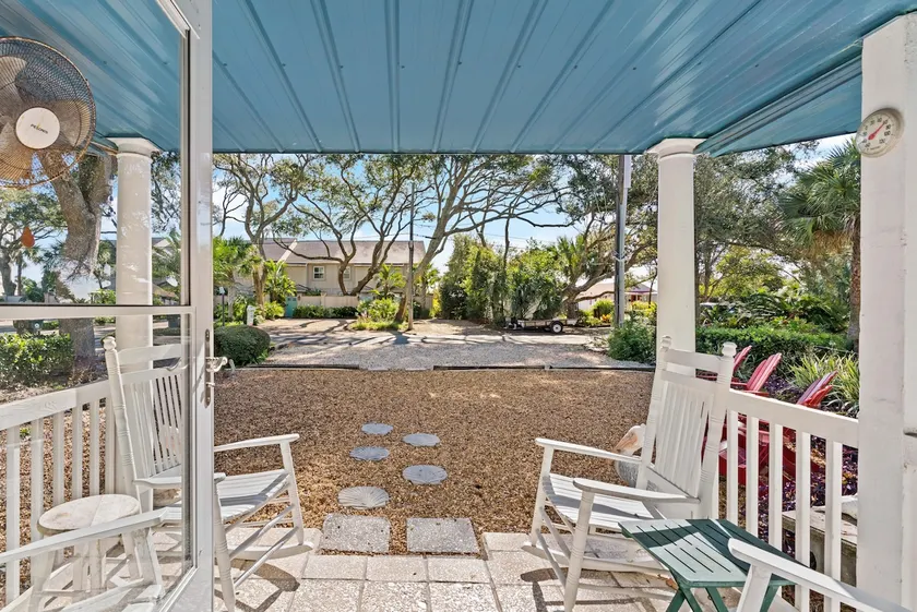Byrd's Nest - 1107 Beachview Drive - Image 1