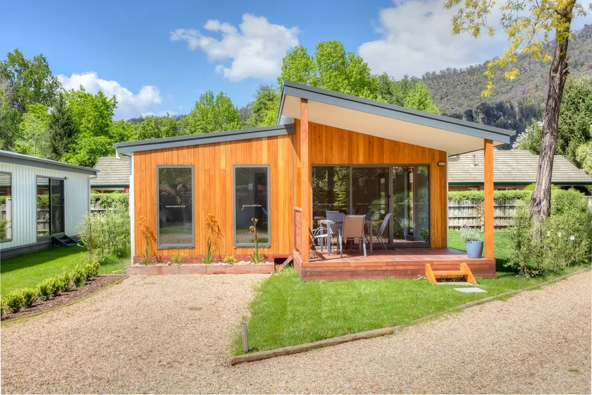 Highland Valley Cottage 2 - Image 1