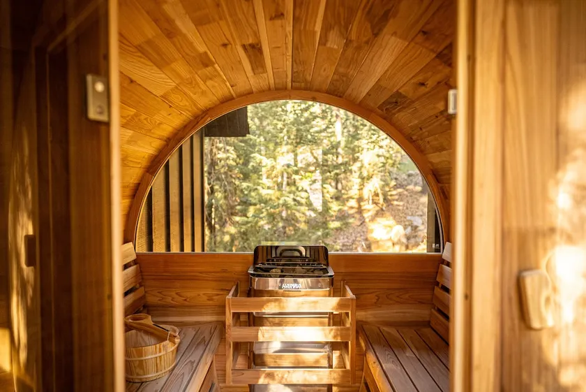 Mid-Century Perfect Romantic Getaway Hot Tub|Sauna - Image 1
