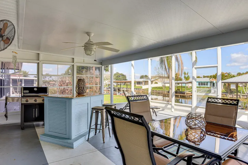 Waterfront Lake Placid Escape w/ Dock & Lanai - Image 1