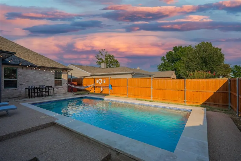 Trendy and Modern home w/ a Private Pool - Image 1