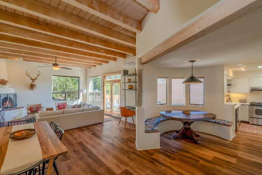 Spacious and Contemporary, Huge Primary Suite - Image 1