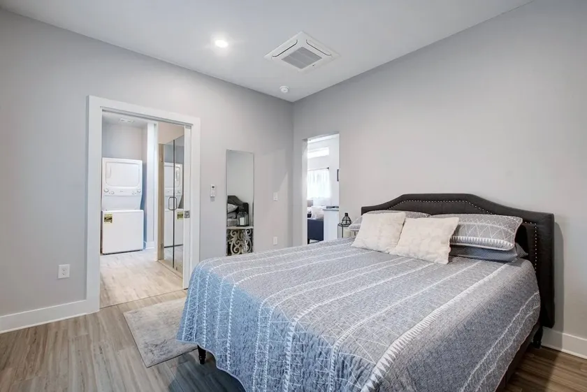 Modern Austin Guesthouse, Pets Welcome! - Image 1