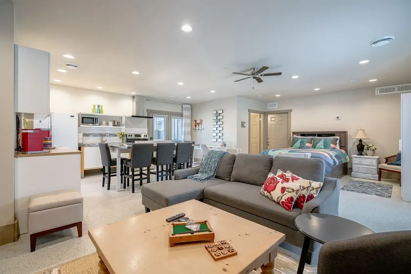 Suite 15 · A Simply 'Suite' Escape! - Image 1