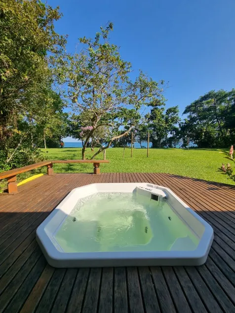 Rest with a view of the sea - Image 1