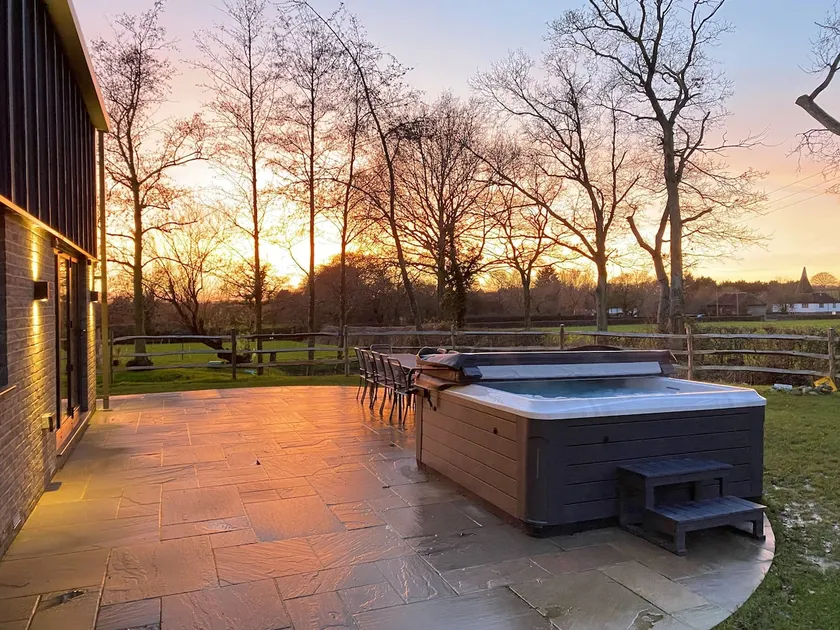 Old Harrow Barn by Bloom Stays - barn with hot tub sleeps 10 guests - Image 1