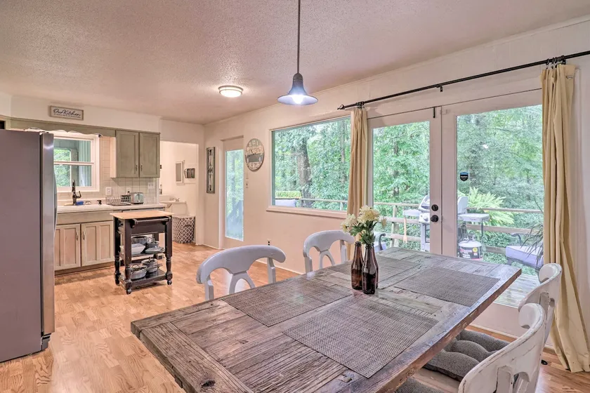 Peaceful Pisgah Forest Cottage w/ Fire Pit! - Image 1