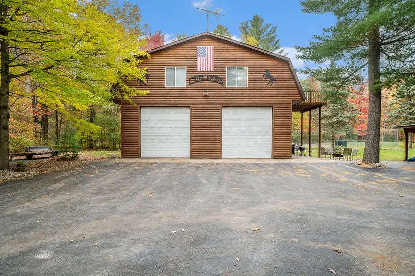 Spacious Luxury Cabin near The Big Bear Creek! - Image 1