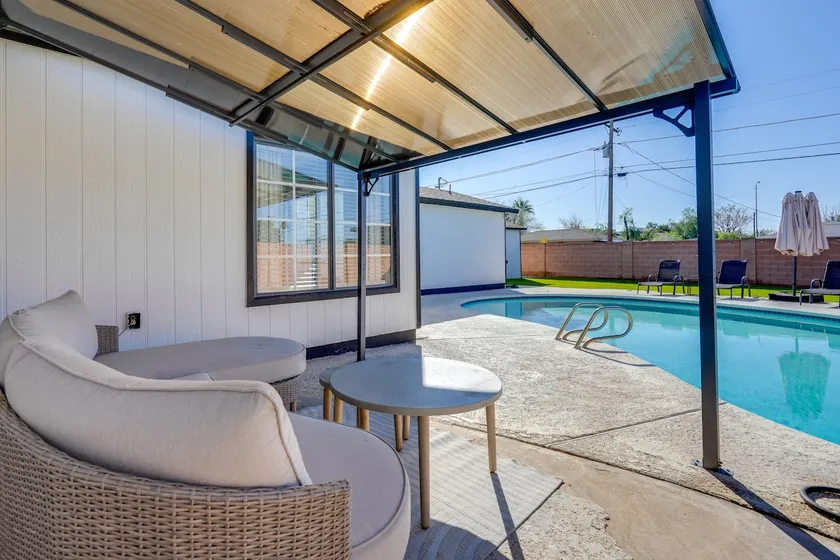 Relax Poolside: Central Group Getaway in Mesa! - Image 1