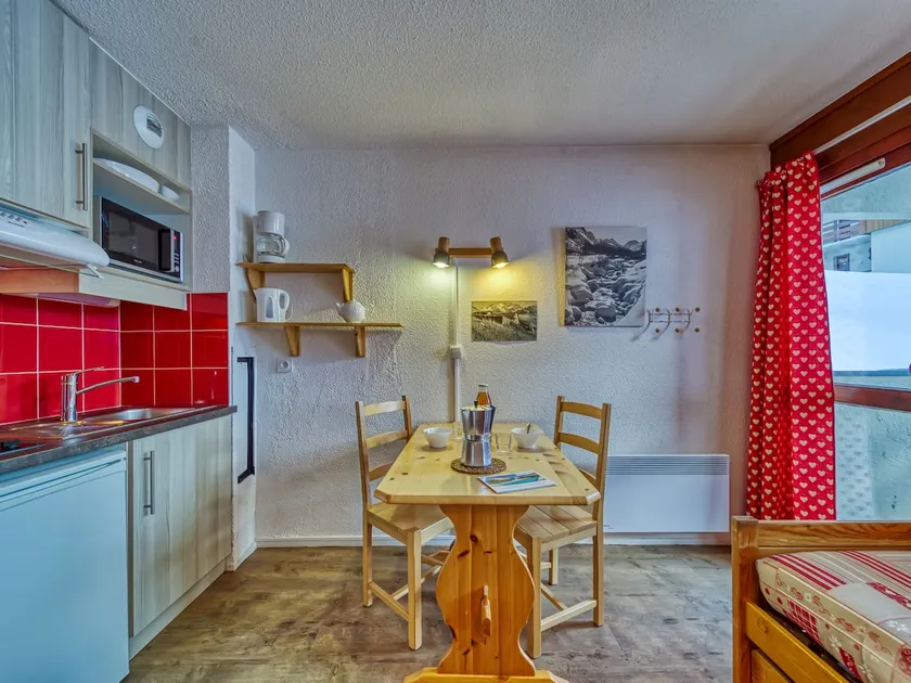 Asters 1126 Bâtiment A2 by Interhome - Image 1
