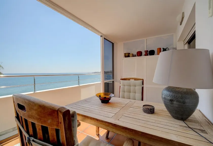 Ferienwohnung \"Boulevard 105\" mit Meerblick, Pool, WLAN, A/C, Balkon & Garten - Image 1