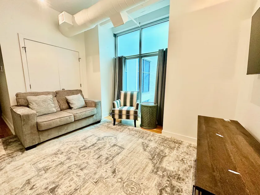 Old Market Loft 2 Bed 2 Bath (atrium view) 502 - Image 1