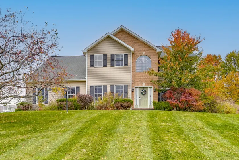 Expansive Upstate Home w/ Home Theater! - Image 1