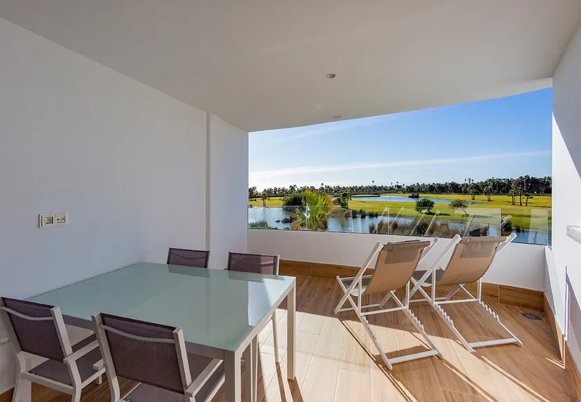 Homity Holidays - Luxury Apartment MA-2-P3-1D - Image 1