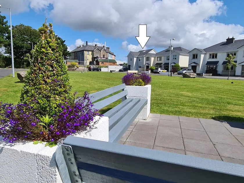 Bay Area House, Spiddal - Image 1