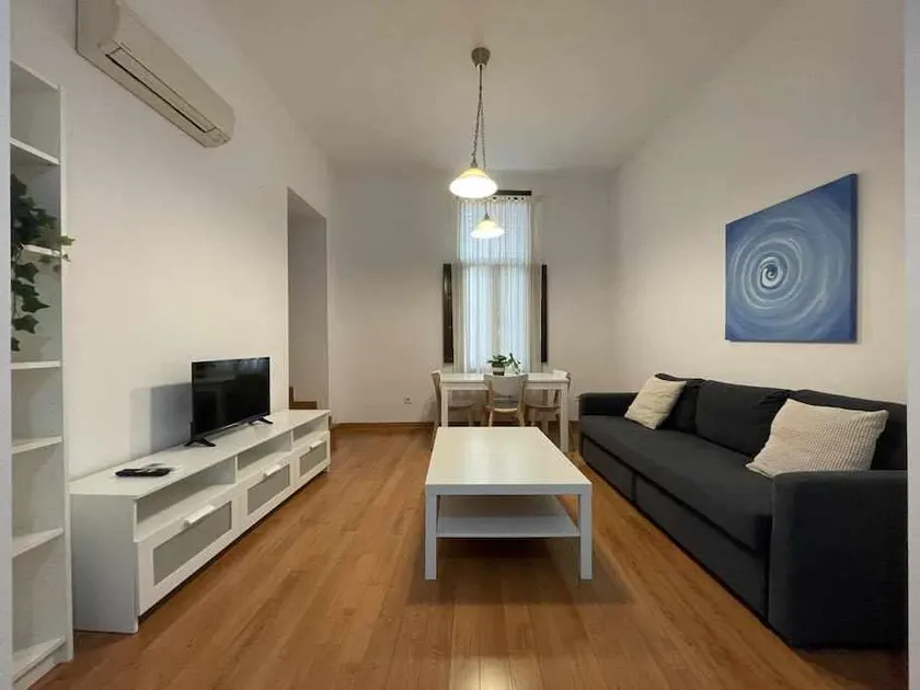 Palacio Santa Ursula, Apartment with king-size bed... - Image 1