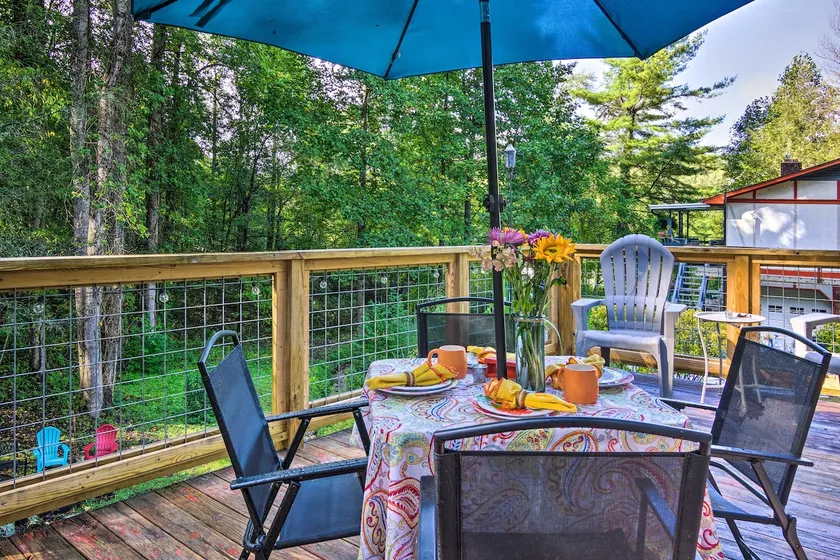 Shaw Creek Cottage w/ Fire Pit & Forest Views - Image 1