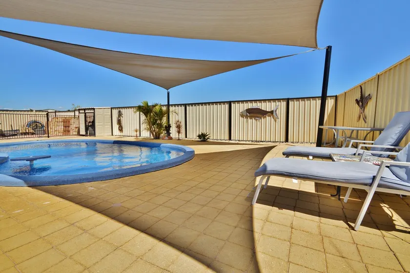 Blue Beard's Hideaway - Kalbarri, WA - Image 1