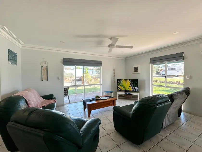 Cygnet Court 2 - Kalbarri, WA - Image 1