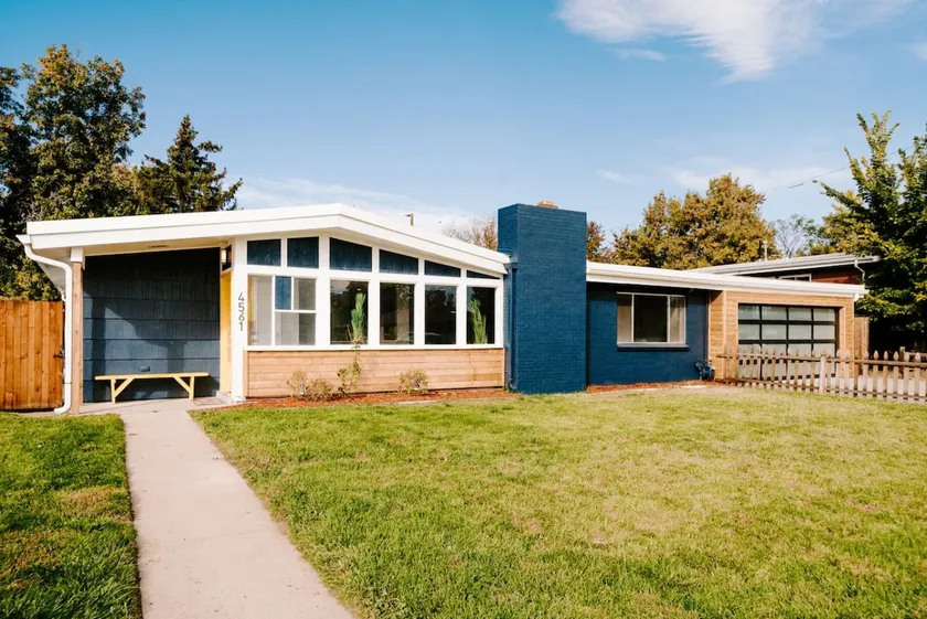 Eclectic Mid-Mod Retreat 15 min to DT Denver - Image 1