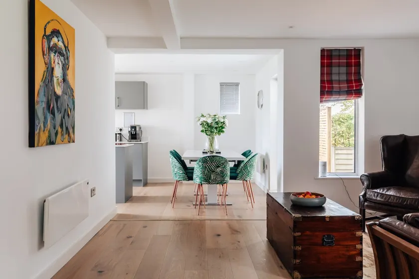 CH Apt 5 (2Bed) in Bath - Image 1