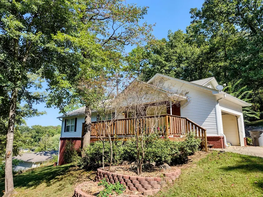 Palmwood at Green Forrest - 5 Min from Oaklawn 10 Min from Downtown Hot Springs - Image 1