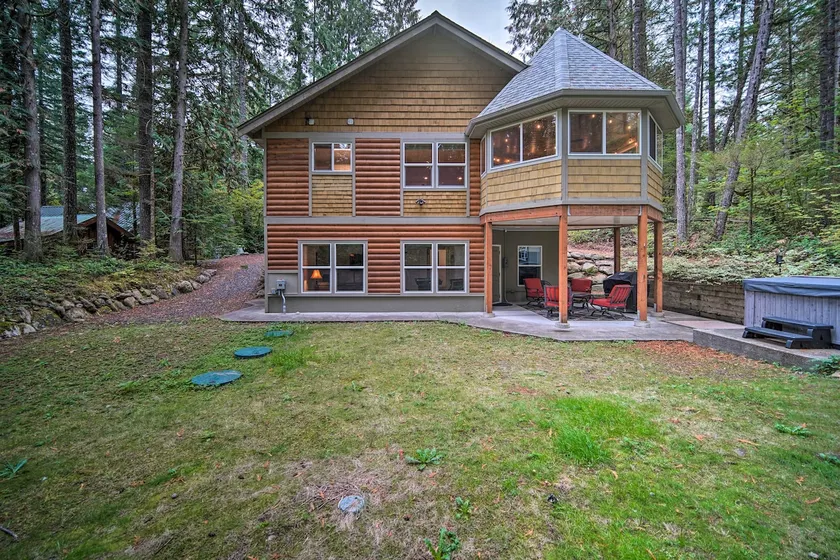 Peaceful Forest Retreat by Mt. Baker Slopes! - Image 1