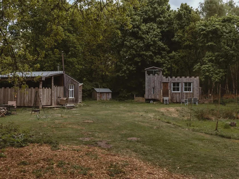 Cabin with Wood Fired Hot Tub - Image 1
