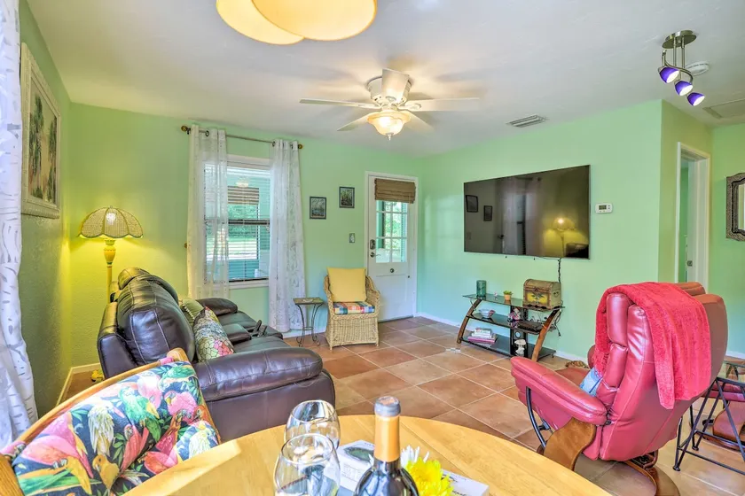 Vibrant Rockledge Home ~ 2 Mi to Cocoa Village! - Image 1