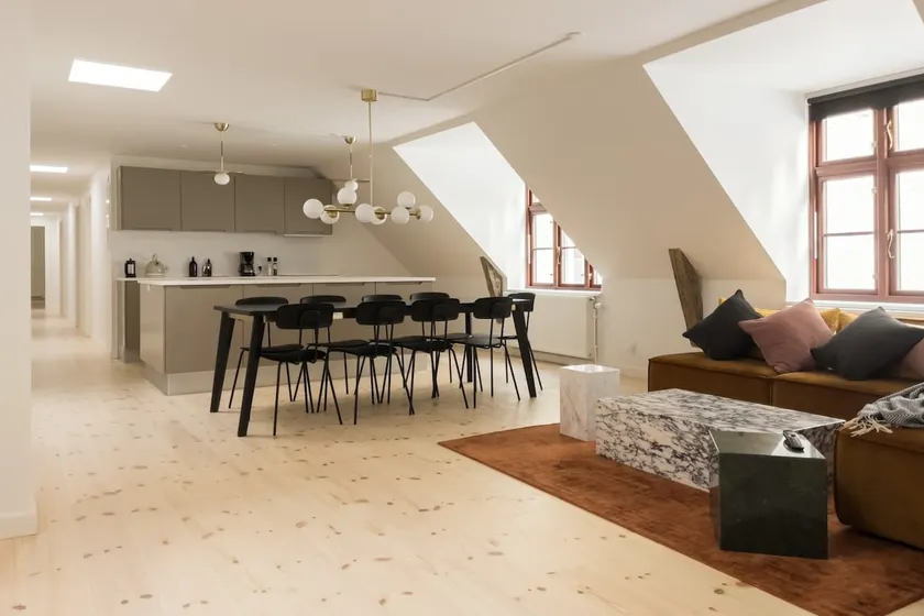Amazing 4BR Apt For 9 Pax in Central CPH City - Image 1