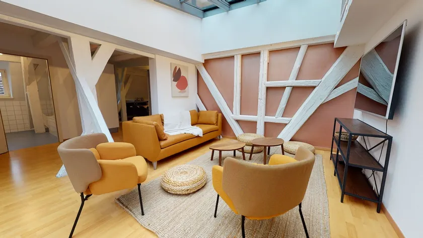 Lazare AC 103 m2 with terrace, city center, 4 br, 2 ba - Image 1