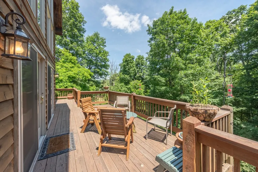 Dog Friendly Getaway w/ Fire Pit & Game Room - Image 1