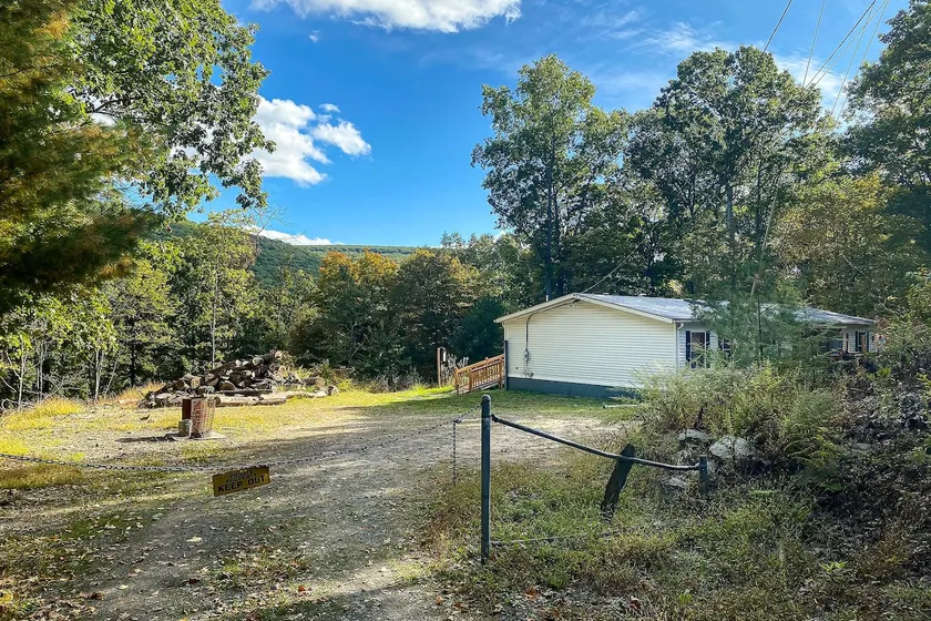Port Jervis Home ~ 8 Acres w/ Mountain View! - Image 1