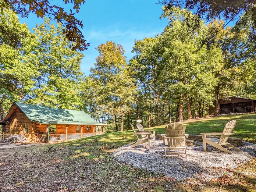 Lagniappe Cabin ~ romantic getaway - Image 1